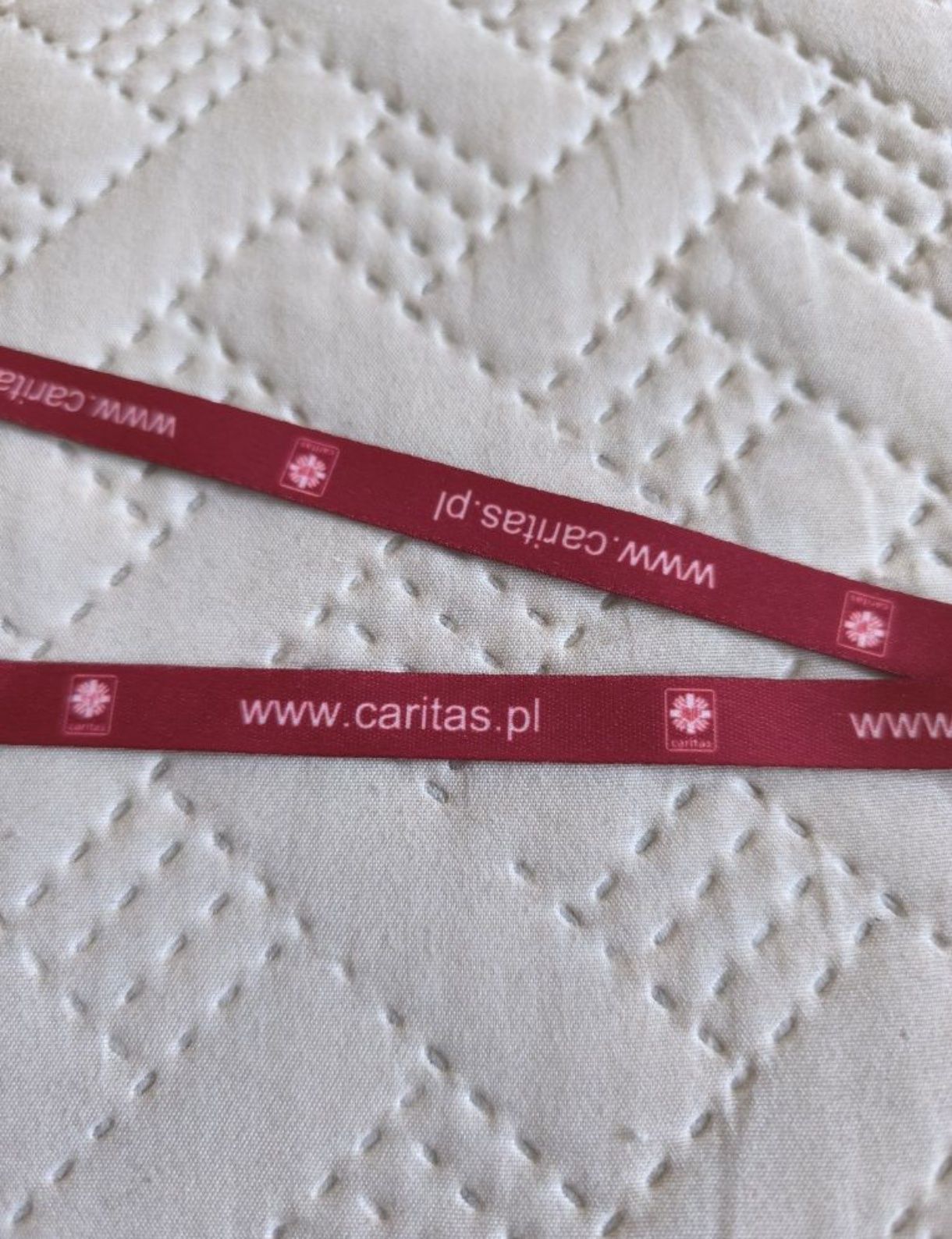 Smycz Caritas - kolekcjonerska / na klucze / identyfikator