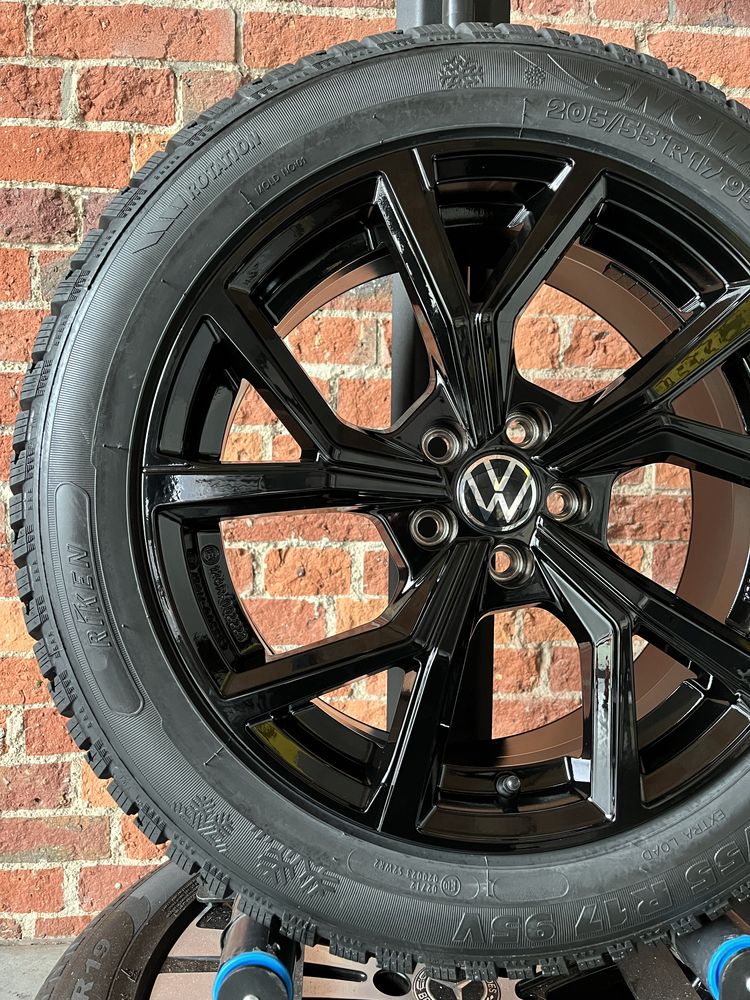 Koła Zimowe 17 VW Taigo T-Cross 205/55R17 Nowe 5x100 Zima 2024 R Line