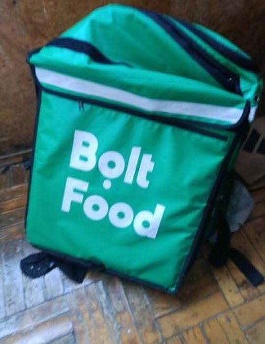 Продам термосумку Bolt для замовлення звертайтесь в приват