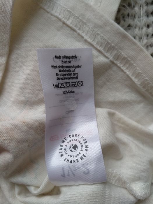 Детская футболка Peppa Pig на полтора-два года недорого