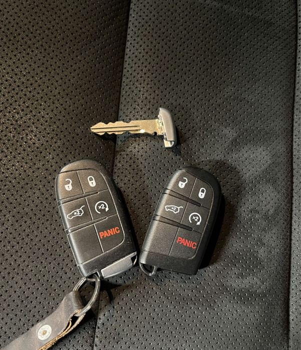 Kluczyk Jeep Dodge Chrysler Kodowanie Zdalny Start Polski Mapy Europy