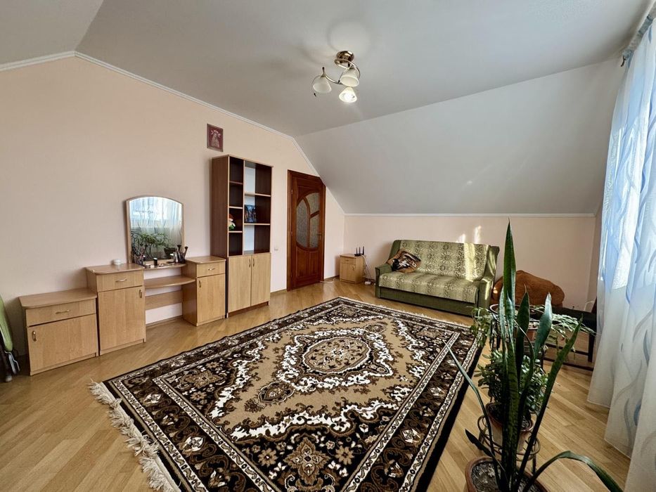 Продається будинок біля Львова!