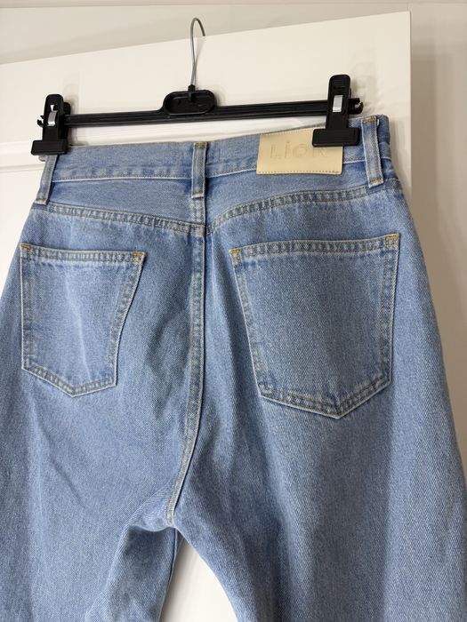 Джинсы Lior