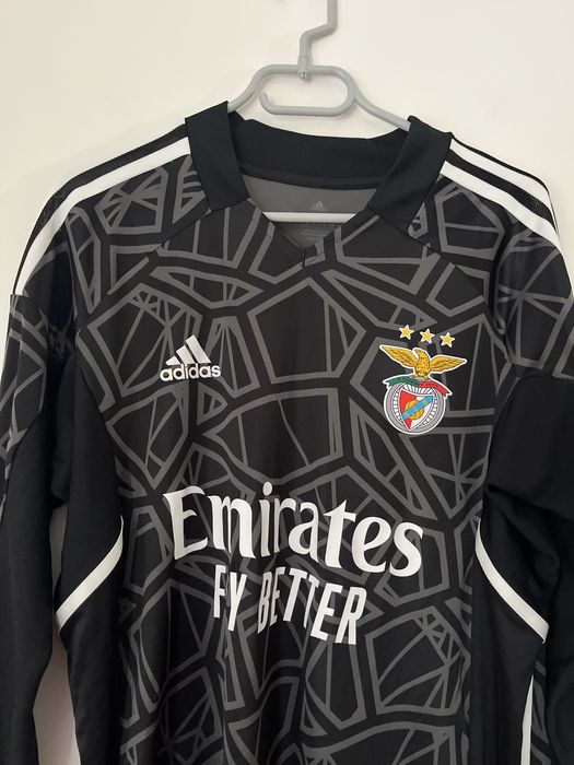 Benfica camisola guarda redes 22/23
