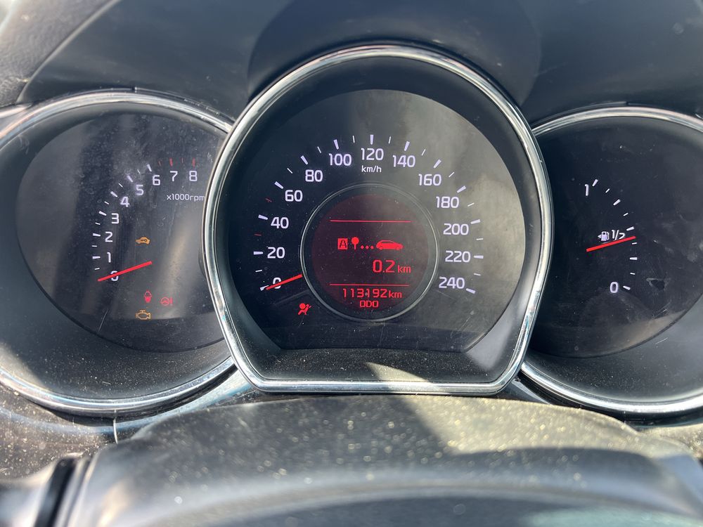 Części Kia Ceed 1.6 cdti kod lakier BE 2017 , 81 Kw