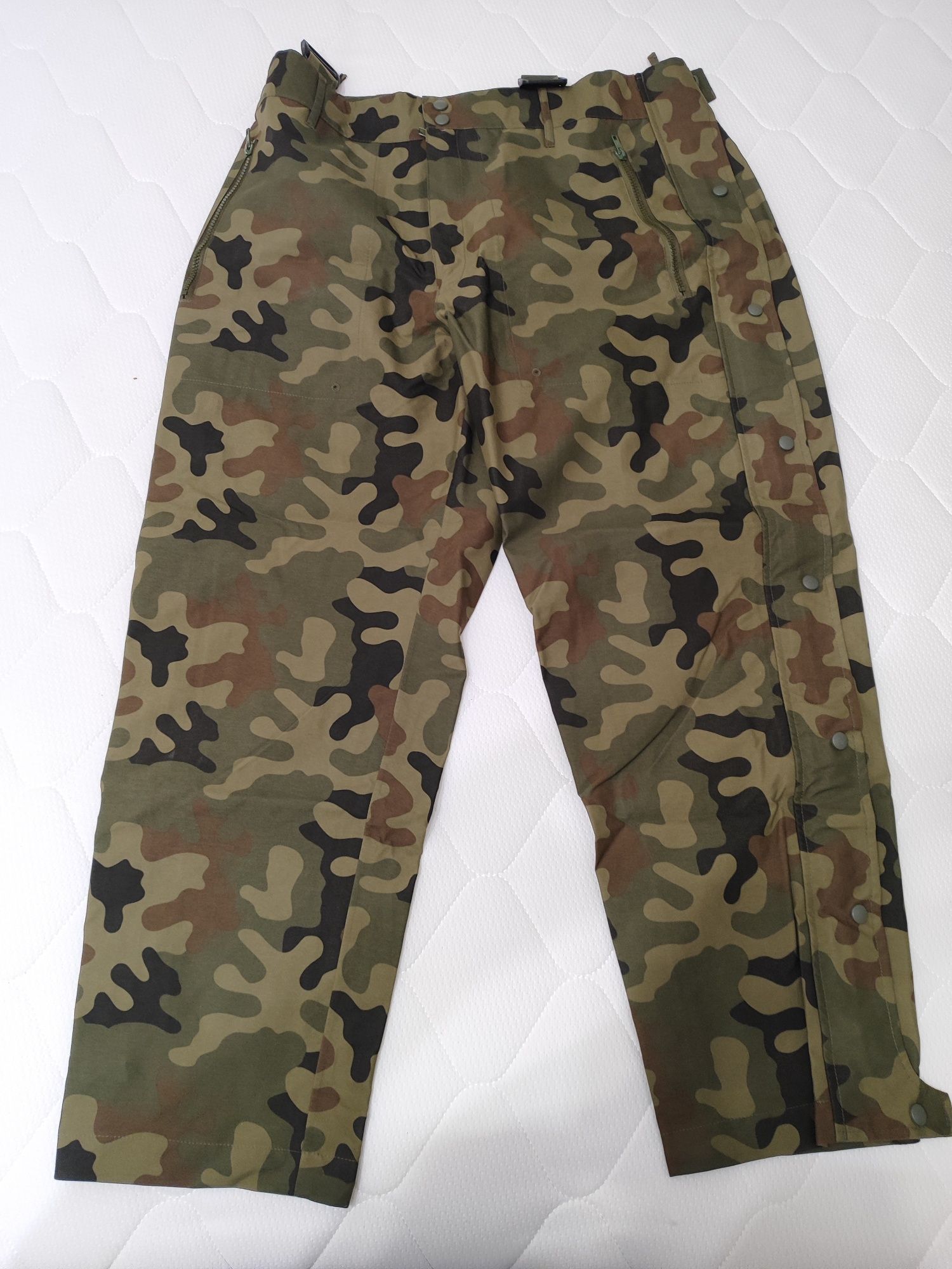 Wojskowy Goretex