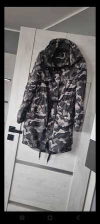 Kurtka parka Bershka