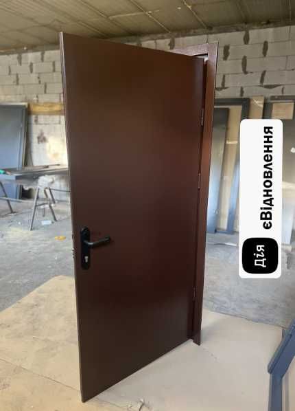 Металеві двері стандартні