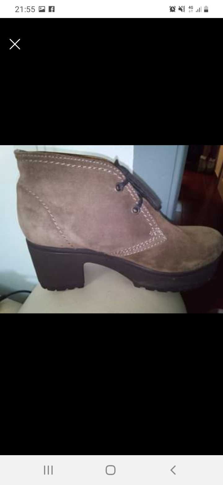 Botins camel como novos 37