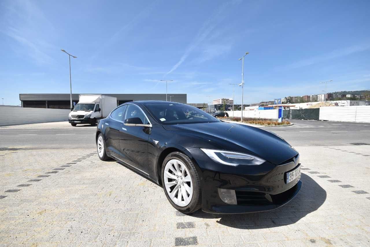 Carro Tesla model S 75 nacional - Urgente
