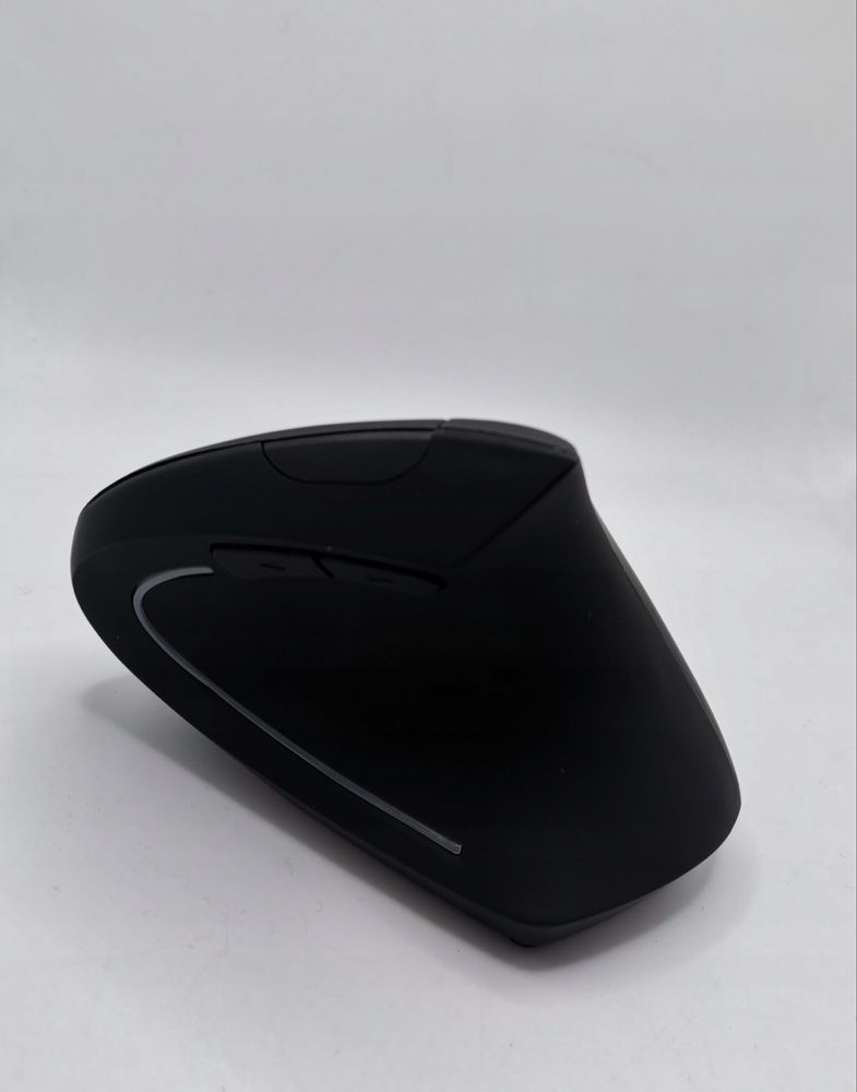 Bezprzewodowa mysz ergonomiczna optyczna 2.4G