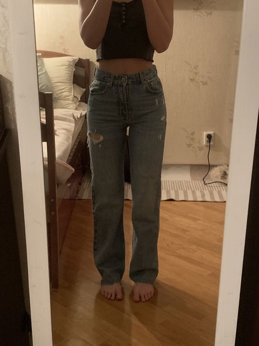 Pull and bear жіночі джинси синього кольору