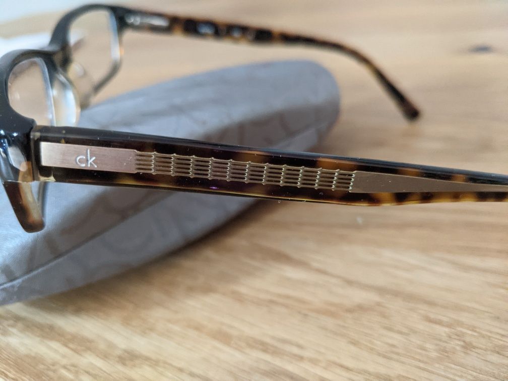 Oprawki Calvin Klein panterka ck5669 model 214 okulary