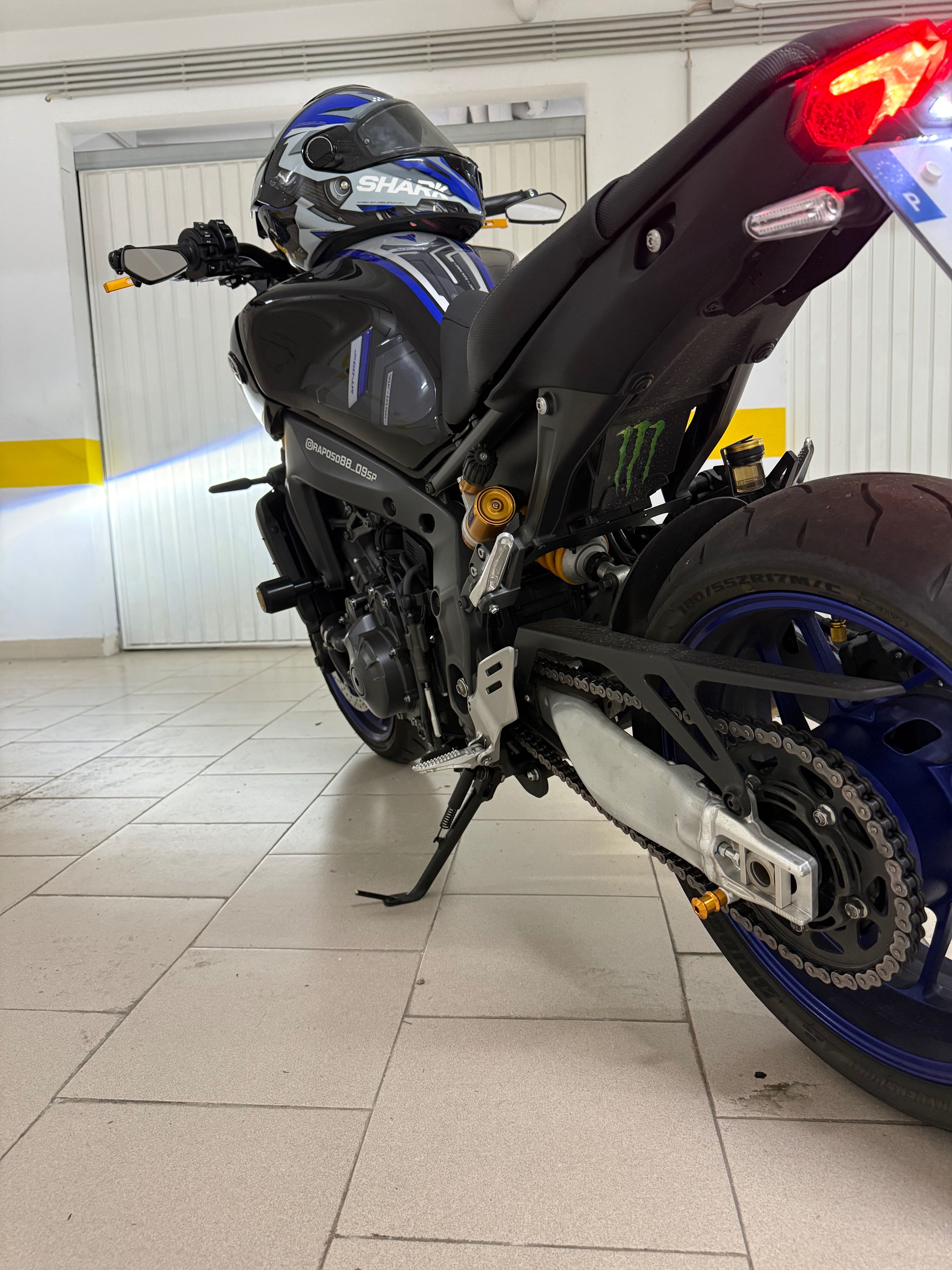 Vendo ou troco MT09 Sp 2021 em excelente estado por Honda ou Yamaha