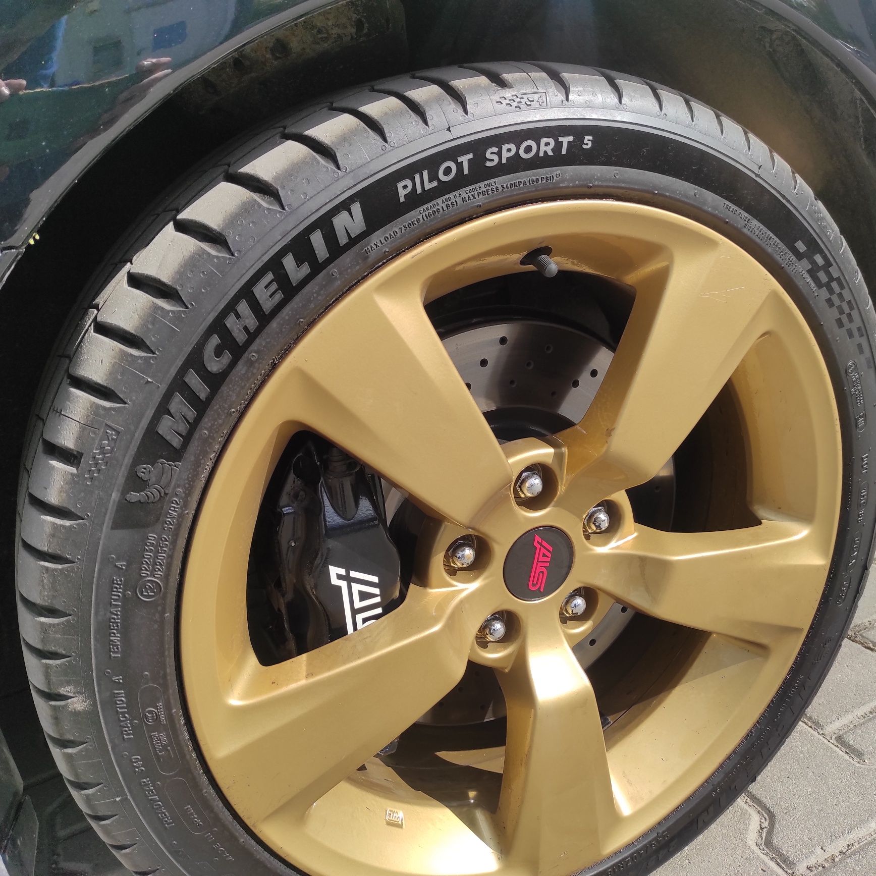 Subaru Impreza gh Sti