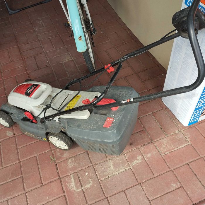 kosiarka elektryczna NAC le14 34 pb2 kc na części lub w całości