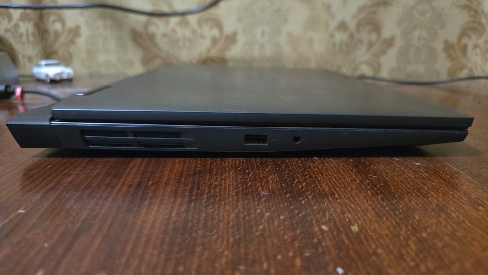 Lenovo IdeaPad Gaming 3 15IAH7