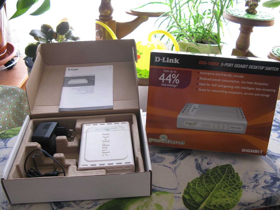 Продается Коммутатор D-Link  DGS-1005 D, Green Ethernet.