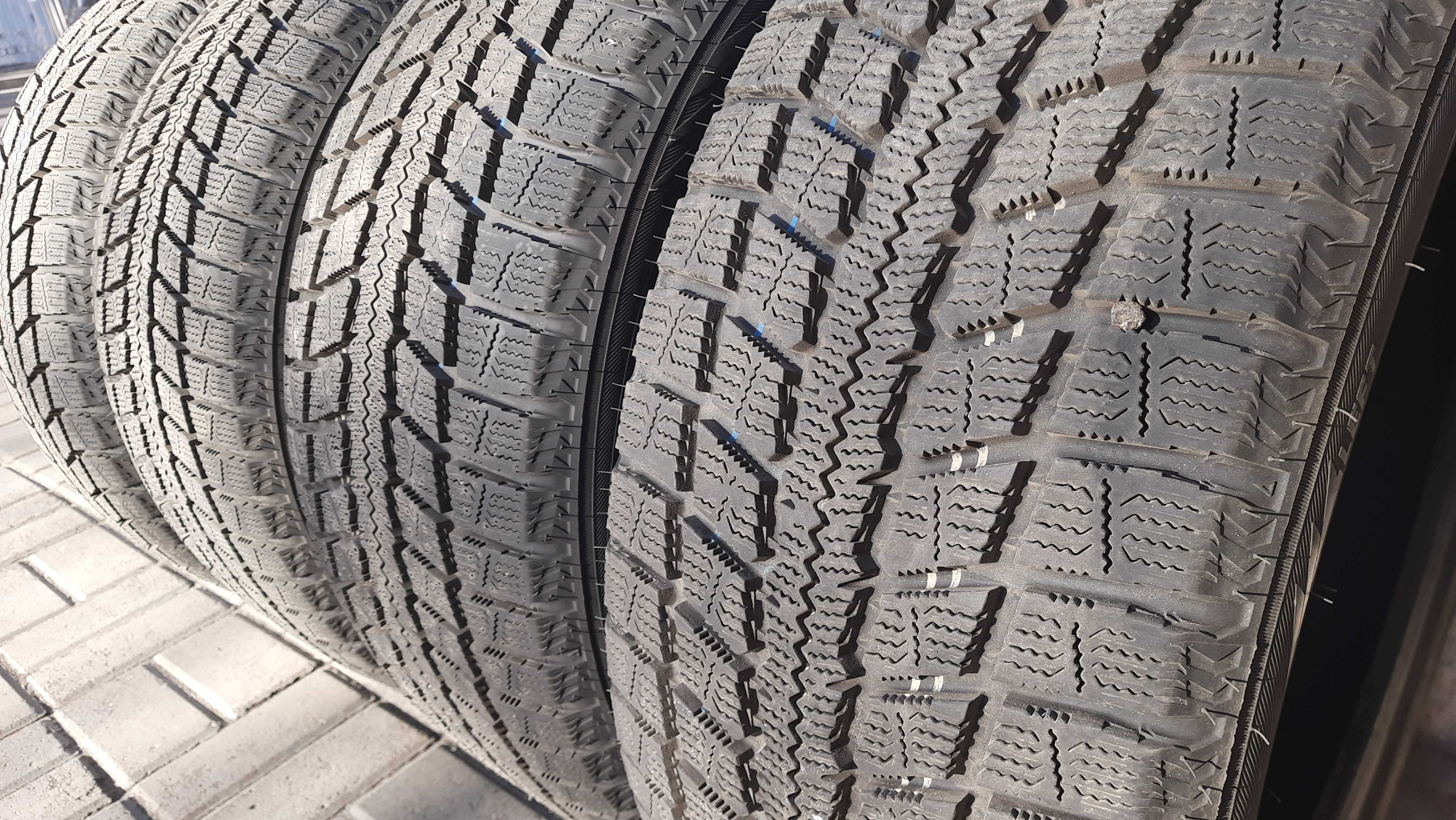 Зимові Nitto SN3 у розмірі 245/45R18 100V. Особисті. Не склад.