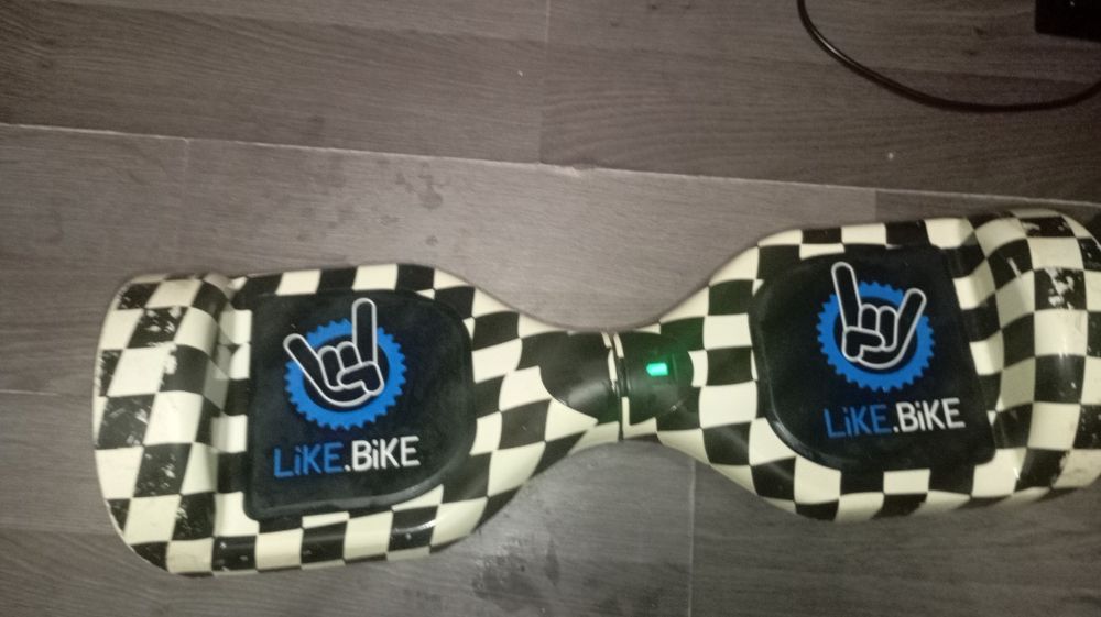 Гироскутер Ви хорошо состоянии