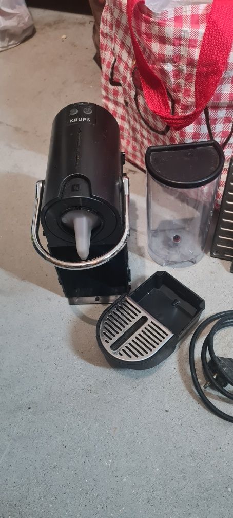Máquina Café Nespresso pixie p/peças
