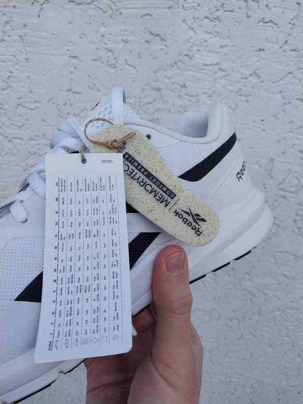 Розпродаж! Чоловічі, оригінальні кросівки Reebok