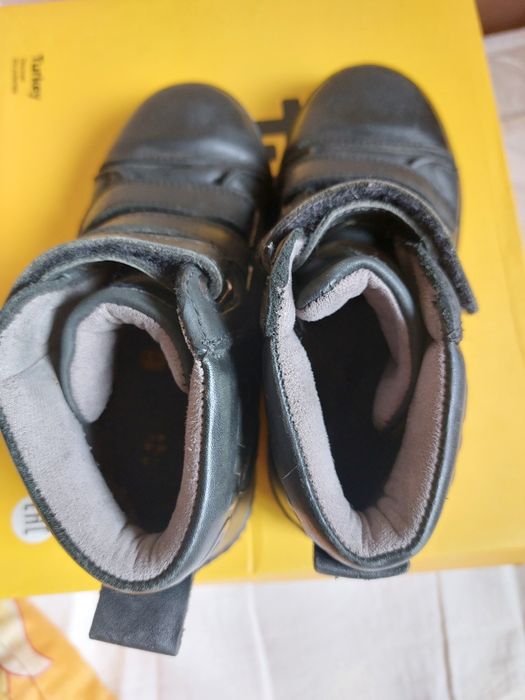 Ботинки весна кожаные 31 размер 21 стелька