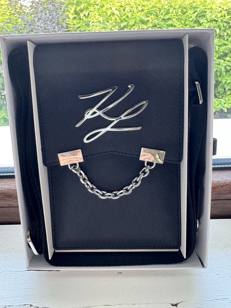 Karl Lagerfeld torebka etui na telefon