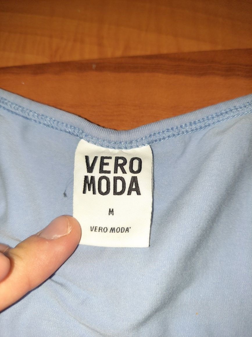 Fioletowa koszulka na ramiączkach - VERO MODA - rozmiar M