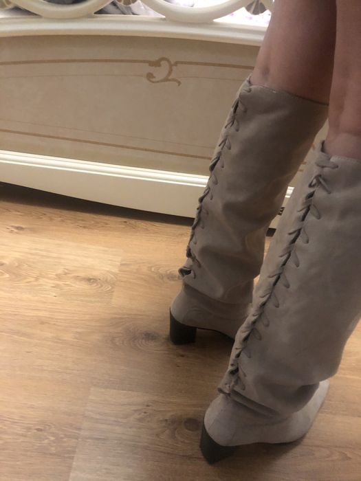 Замшеві козаки,сапоги Zara, бежеві