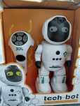 Multifunkcyjny Tech Bot future IQ robot - nówka sztuka