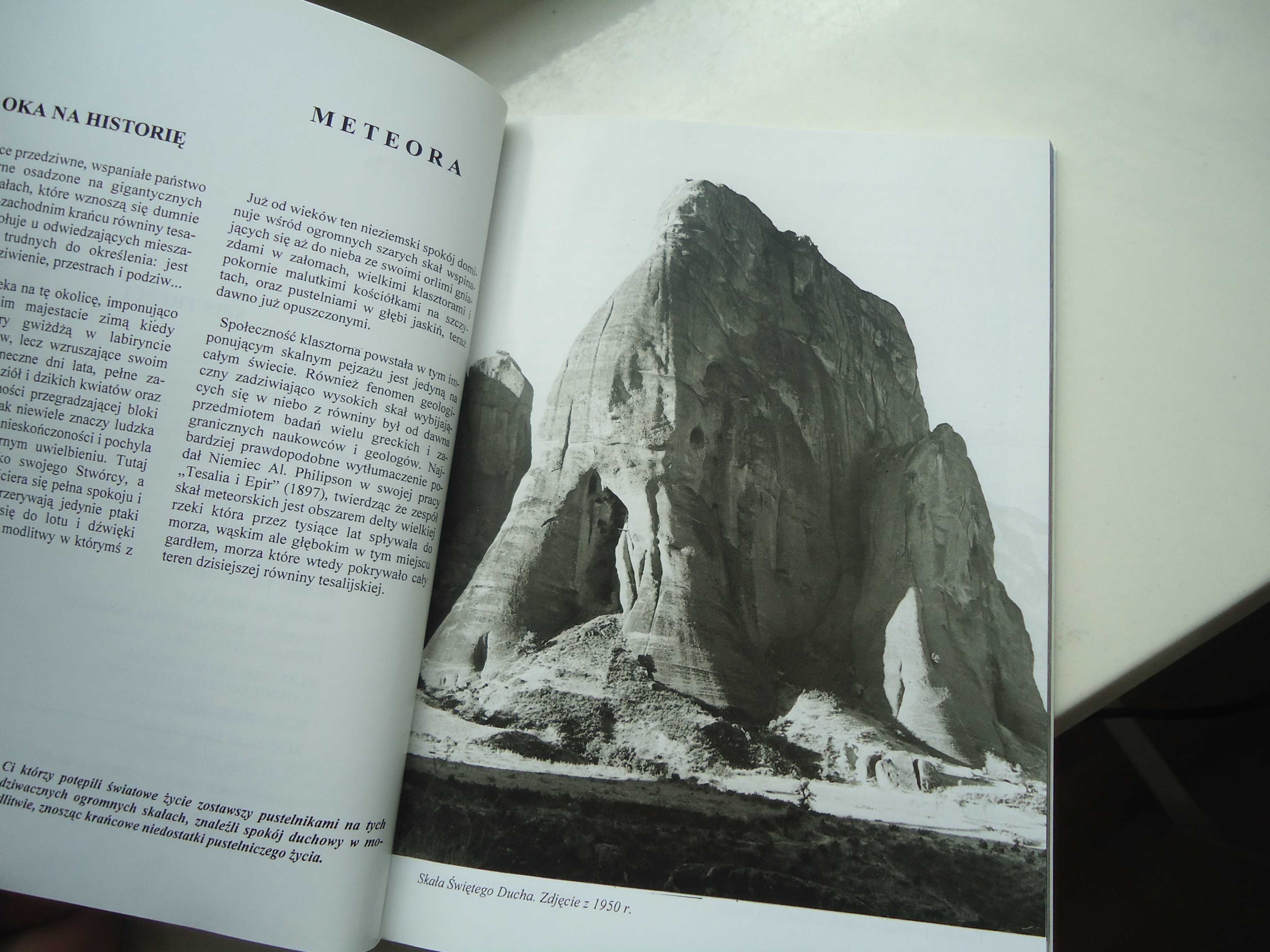 Przewodnik turystyczny mapa fotografie Meteoria święte skały