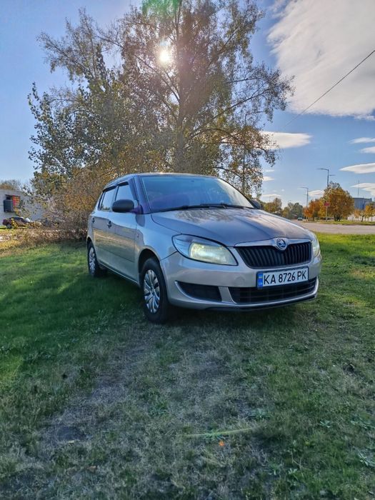 Продам Skoda Fabia 2011 рест