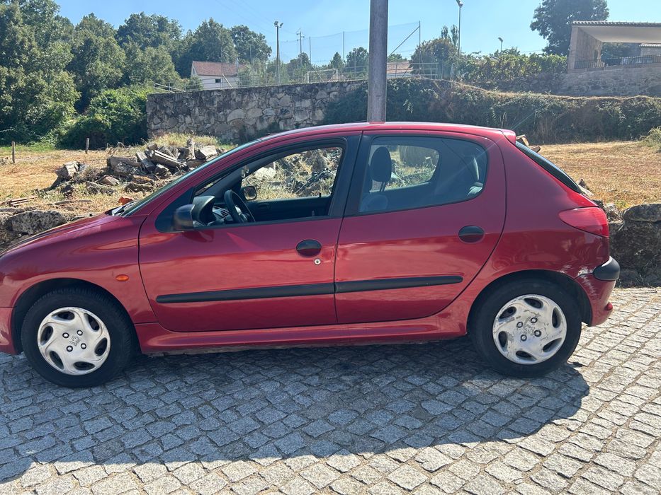 Peugeot 206 (1.1)
