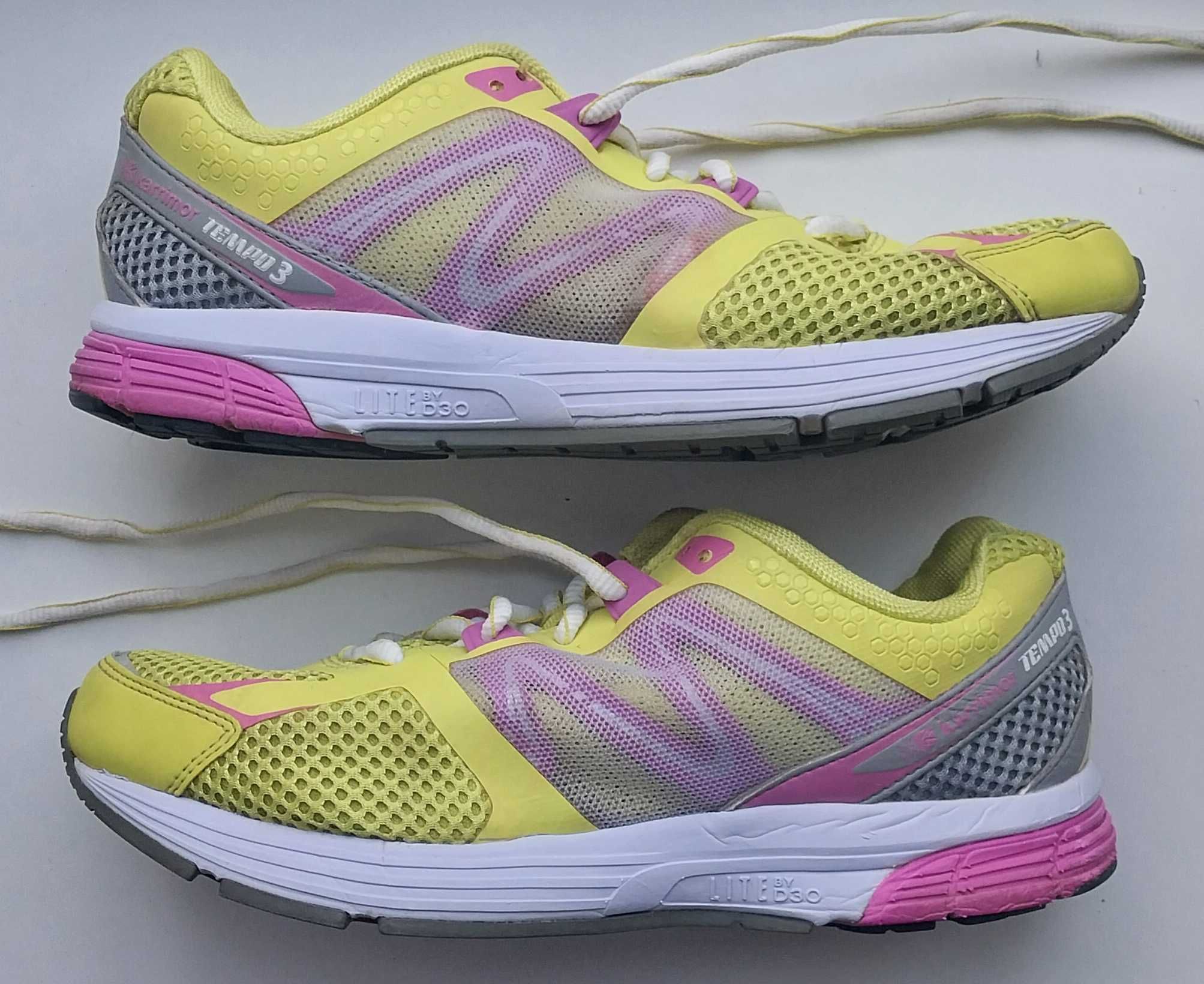 Karrimor Tempo 3 кроссовки подростковые Размер 39,5 Стелька 25,5 см