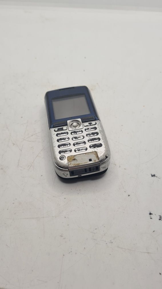 Telefon Sony Ericsson K300i