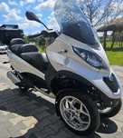 Piaggio MP-3 PIAGGIO MP3, 300cm3, KAT B, 2019r, sran b.dobry, RATY