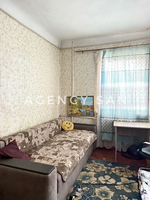 Продаж 2-кімн. квартири поруч з Макдональдс
