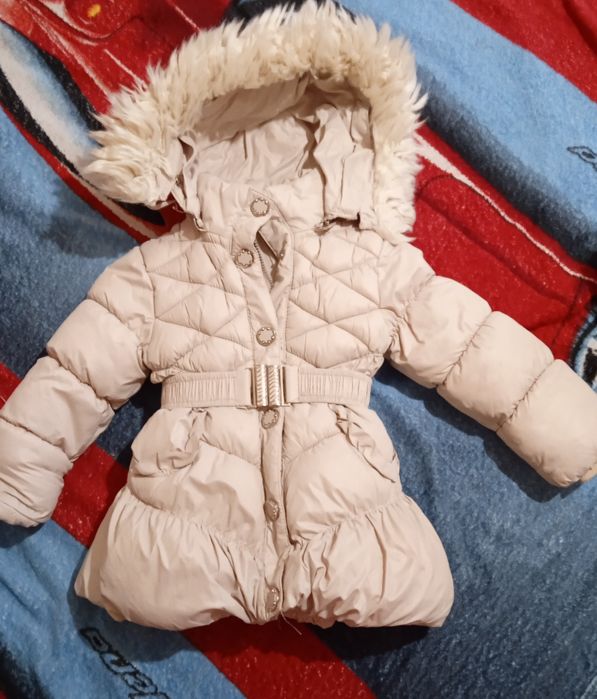 Куртка зимова на дівчинку