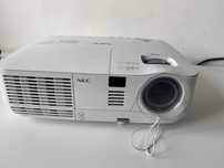 Projektor rzutnik NEC NP-V260