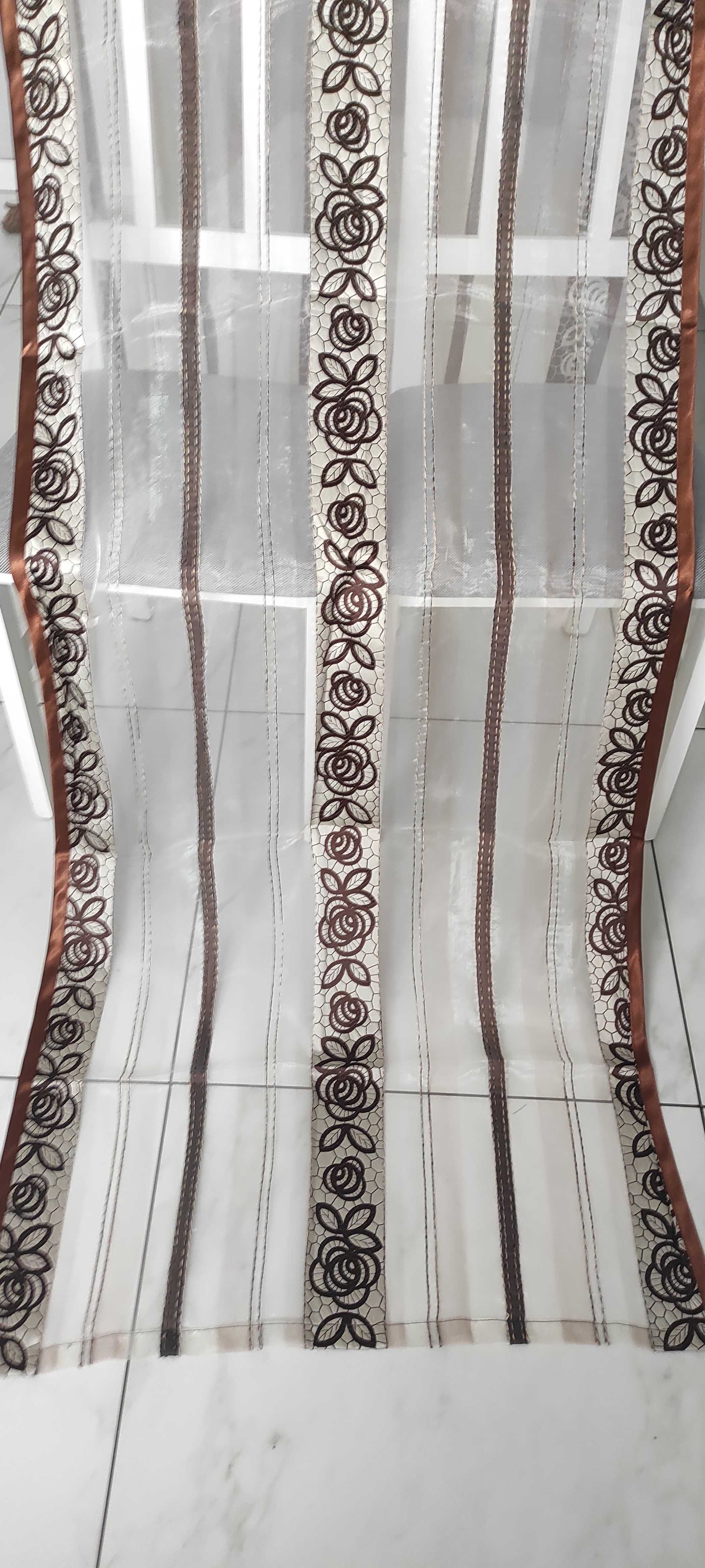 Firanki. 4 szale 88 cm x 238 cm.