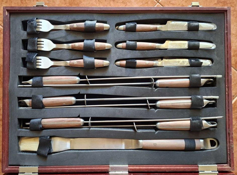 Conjunto de utensílios para churrasco BERGHOFF