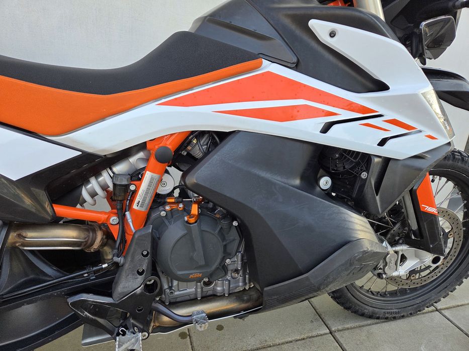 Ktm adventure 790 R