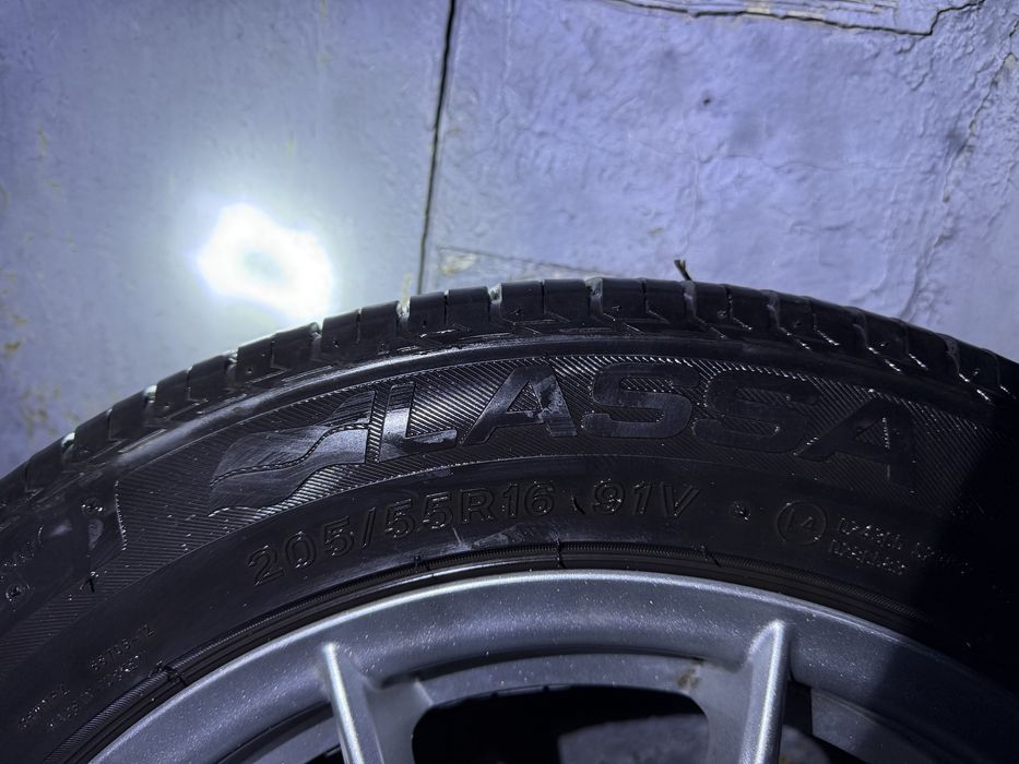 Шини 205/55 R16 Lassa Greenways