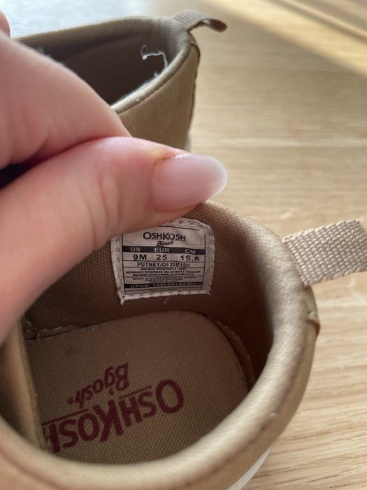 Chłopiece buciki rozmiar 25