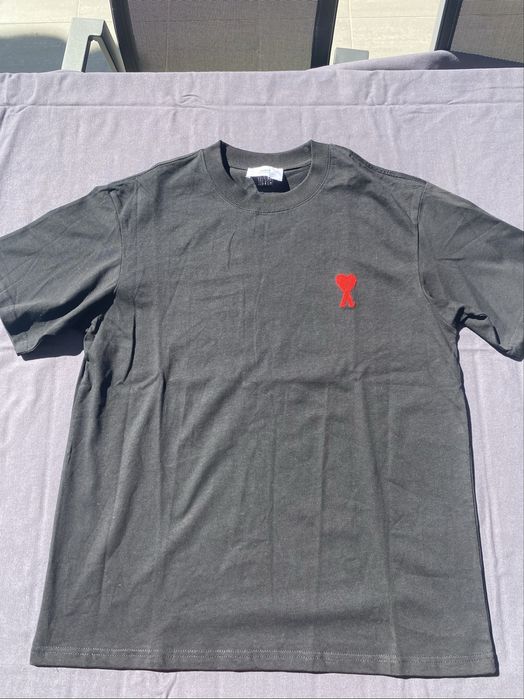 Tahirt Ami Paris Preto