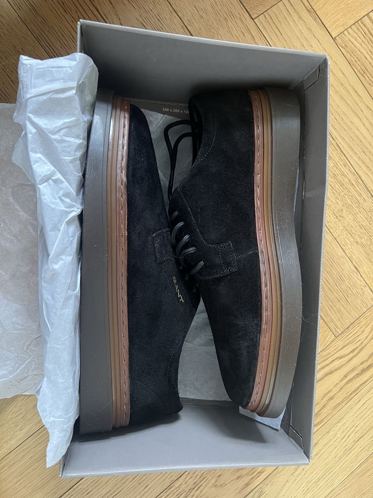 Zamszowe buty GANT rozmiar 44