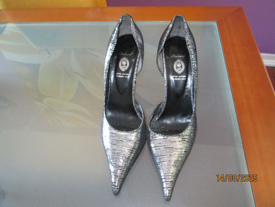 vendo sapatos de senhora italianos pelini