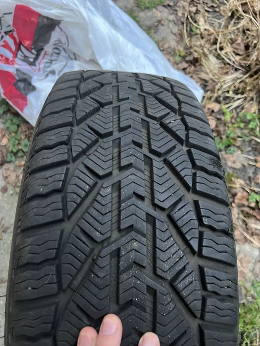 Диски з гумою 235 55 17 tigar 24рік диски 5х112 vw