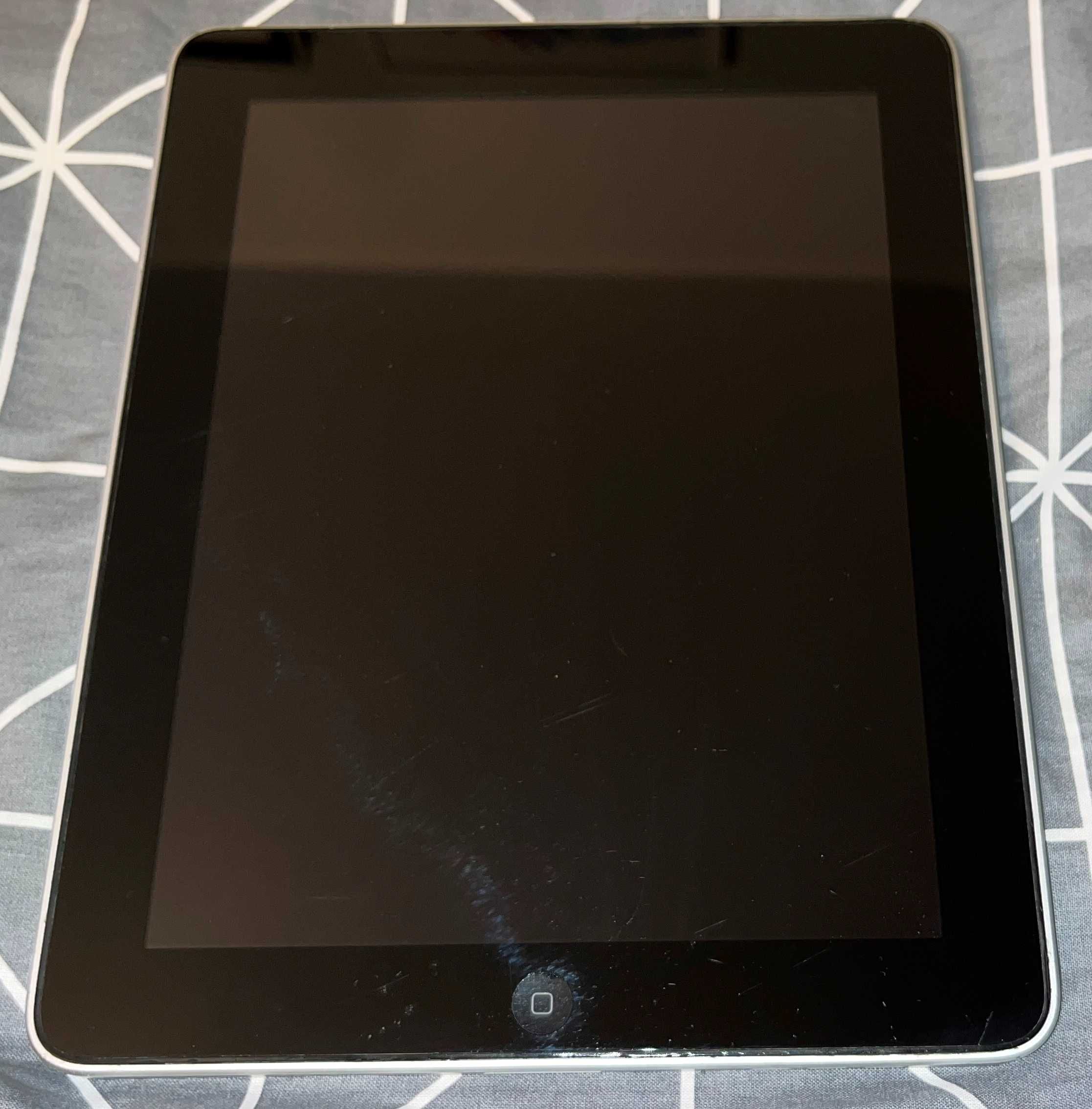 Apple iPad A1219 I-generacji 2010 sprawny bez blokad